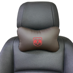 Подушка под шею коричневая с вышивкой 